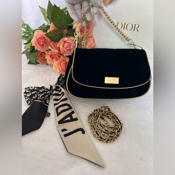 ✨AUTHENTIC DIOR✨Black Velvet Quilted Pouch//Shoulder Bag//Cosmetics-Perfume - Picture 9 of 13